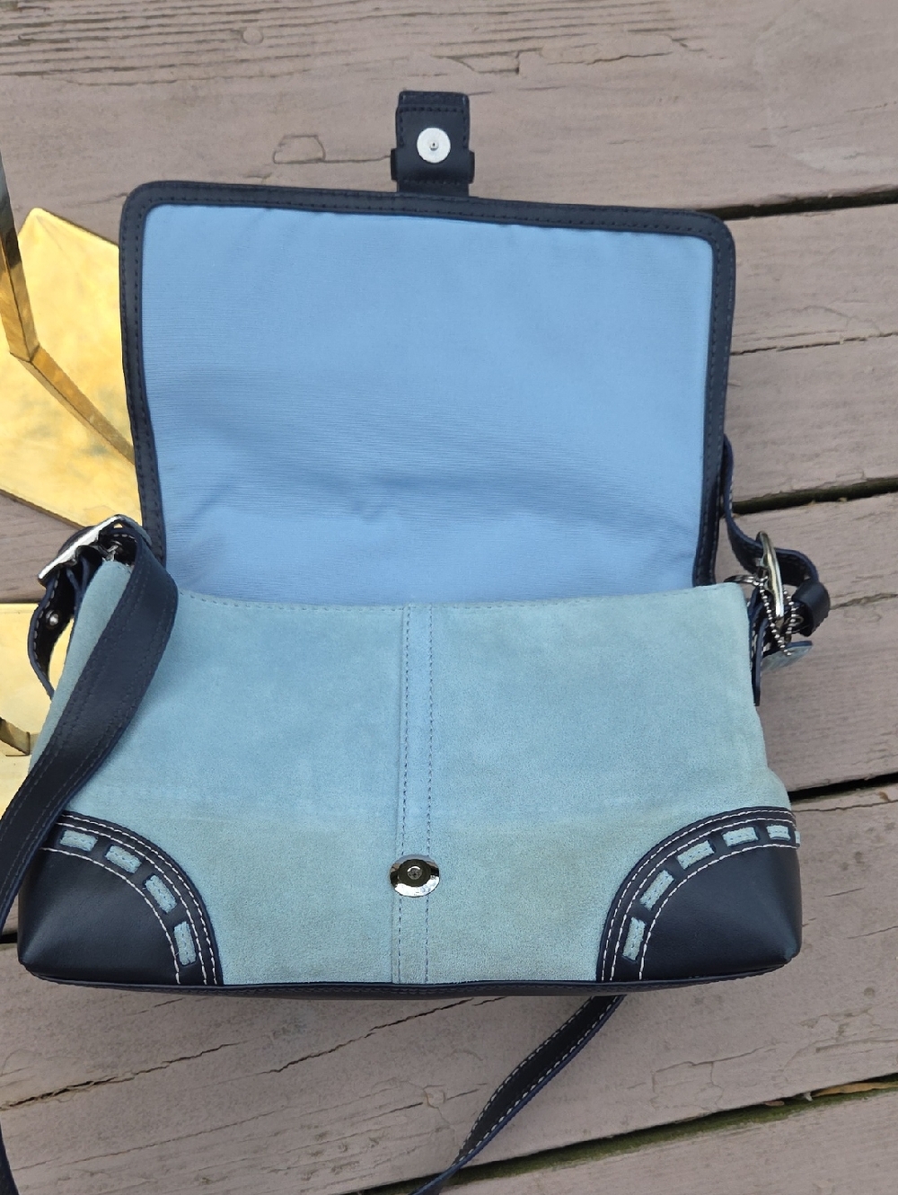 Coach Y2k Soho Suede Flap F11205 2007 Crossbody $599 Estimated Retail EUC - Picture 9 of 16